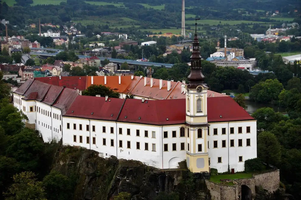 Práce Děčín Nástup Ihned